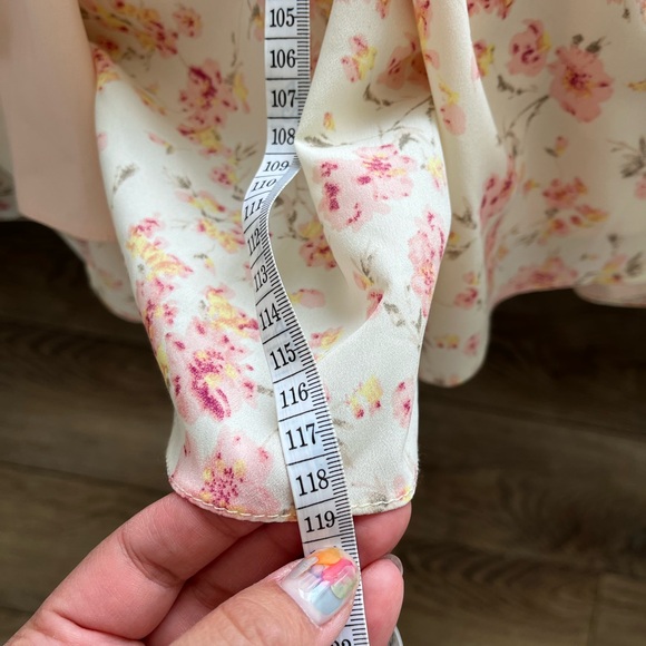 Floral Wrap Midi Dress - fits L or XL - Picture 6 of 8